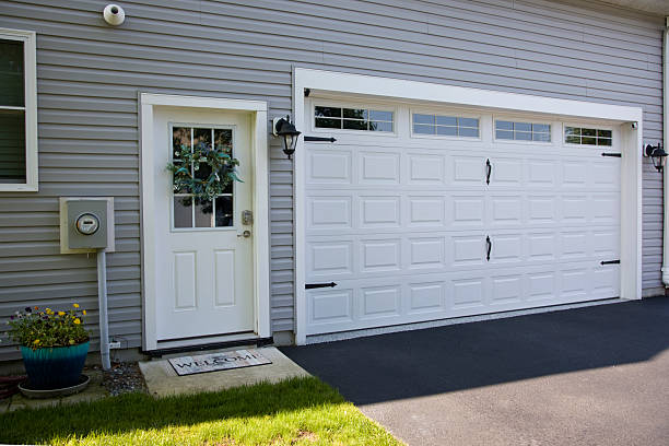 24/7 Emergency Garage Door Panel Replacement experts in Rigby, ID